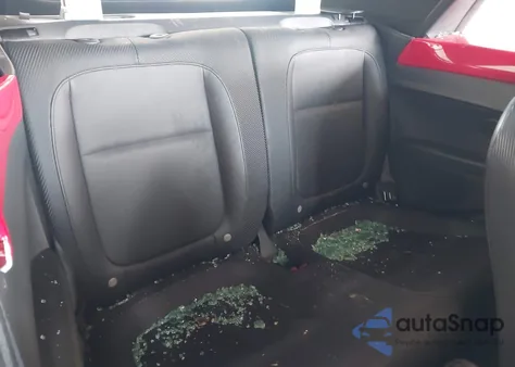 2017 Volkswagen Beetle #Pinkbeetle/1.8T Classic/1.8T S/1.8T Se/1.8T Sel z USA, uszkodzony, nr VIN 3VW517AT0HM805216